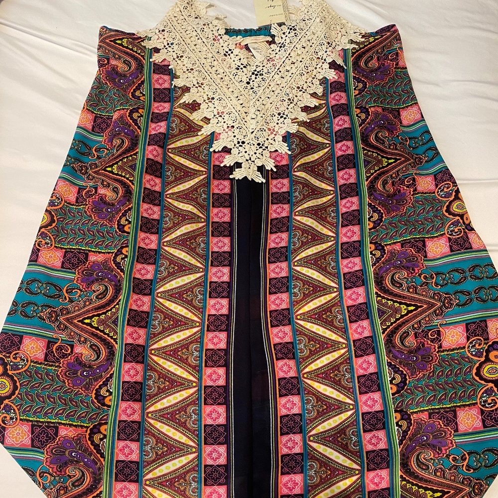 BNWT- Honeylee Boho summer mini-dress, size largr